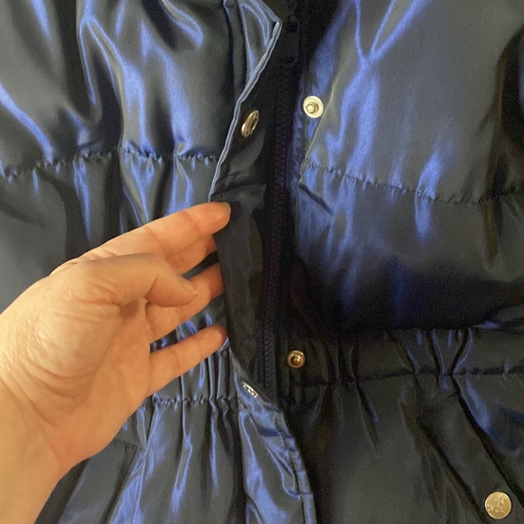 EUC Girls Justice Metallic Navy Puffer Coat with Sherpa Lining - Picture 4 of 7